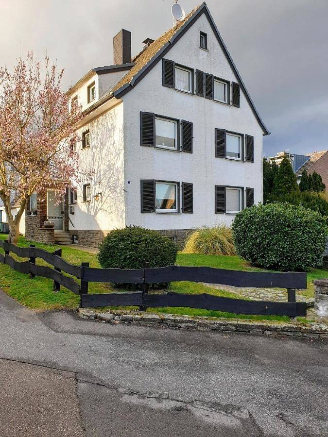 Ferienwohnung für 4 Personen, mit Ausblick in Rösrath - 2