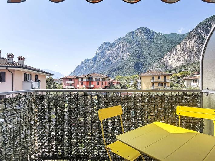 Vakantiewoning voor 3 personen, with Balkon and Terras as well as Tuin and Uitzicht in Riva del Garda