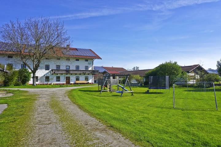 Bauernhaus für 5 Personen, mit Sauna und Garten, kinderfreundlich am Chiemsee - 3