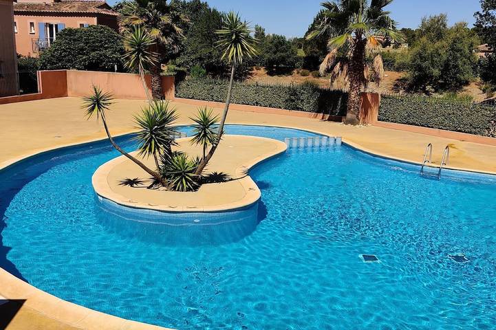 Gîte pour 4 personnes dans Golf de Saint-Thomas