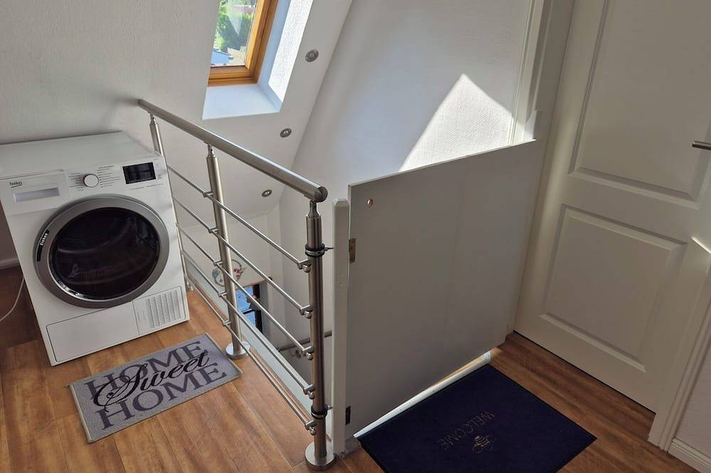 Ganze Wohnung, Ferienwohnung Hardt,  Osterrönfeld, am Nord-Ostsee-Kanal im Zentrum S-H in Osterrönfeld, Nord-Ostsee-Kanal