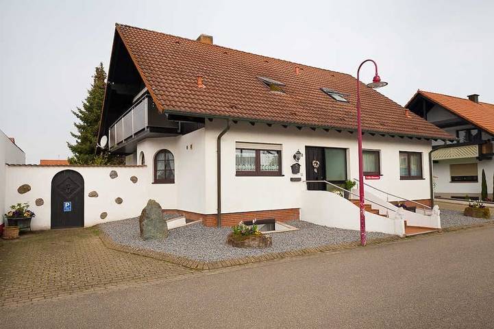 Holiday apartment for 7 people, with balcony - 1