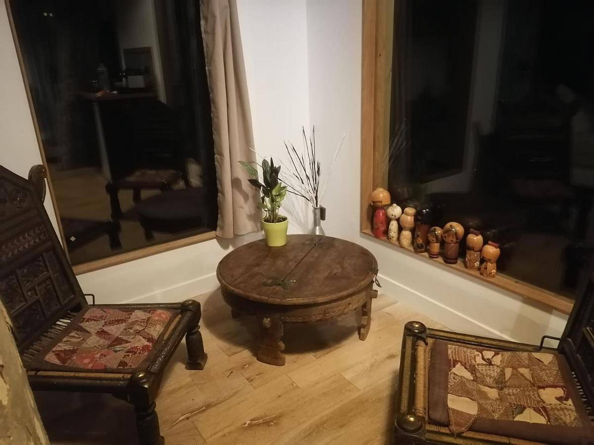 La maison dans l'arbre in Escolives-Sainte-Camille, Région d'Auxerre