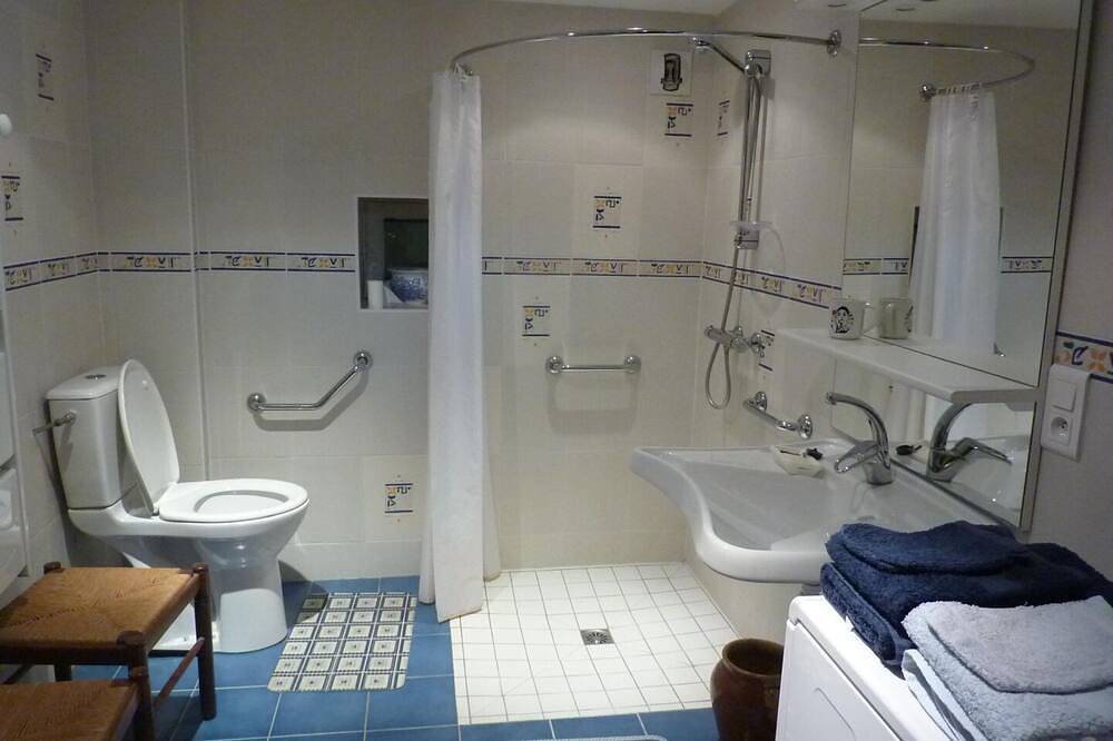 Saint Martial - Terre de Bancalié in Ronel, Région d'Albi