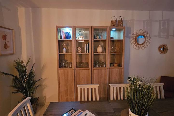 Location de vacances pour 10 personnes, avec Jardin à Villefargeau