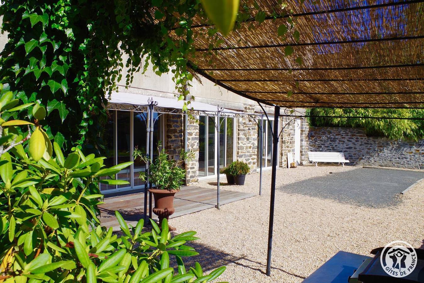 A  perle de vue in Uzerche, Tulle und Umgebung