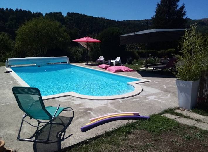Gîte pour 2 personnes, avec jardin ainsi que piscine et terrasse en Haute-Loire - 3