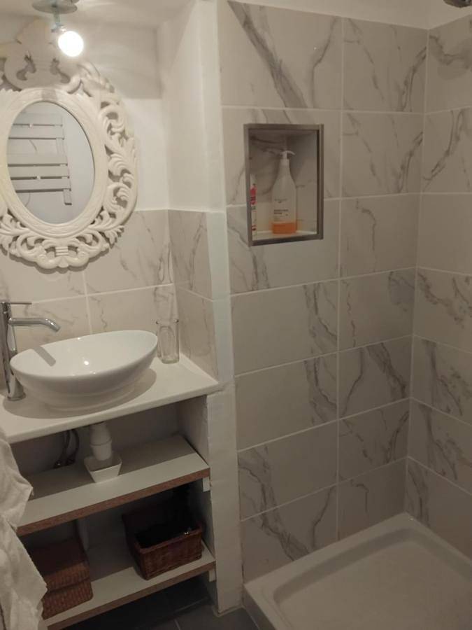 Appartement entier, Le studio in Cavaillon, Parc naturel régional du Luberon