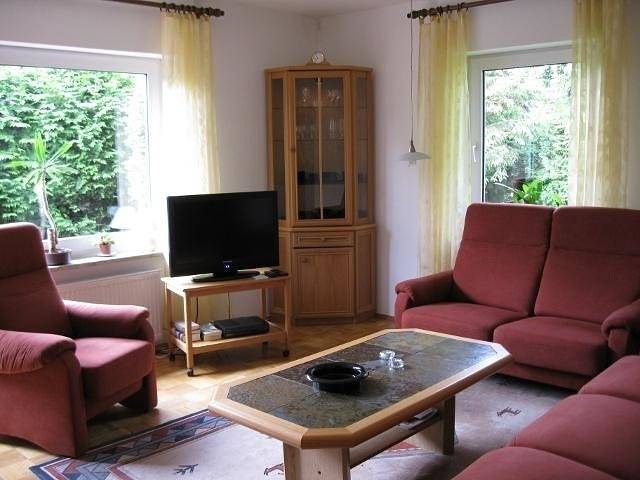 Ferienwohnung für 4 Personen, mit Garten und Terrasse in Neßmersiel - 2