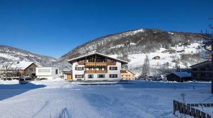 Maison d’hôte pour 3 personnes, avec vue ainsi que sauna et jardin, adapté aux familles à Mellau