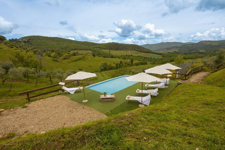 Villa per 9 persone, con Balcone/Terrazza e Giardino nonché Piscina a Greve In Chianti