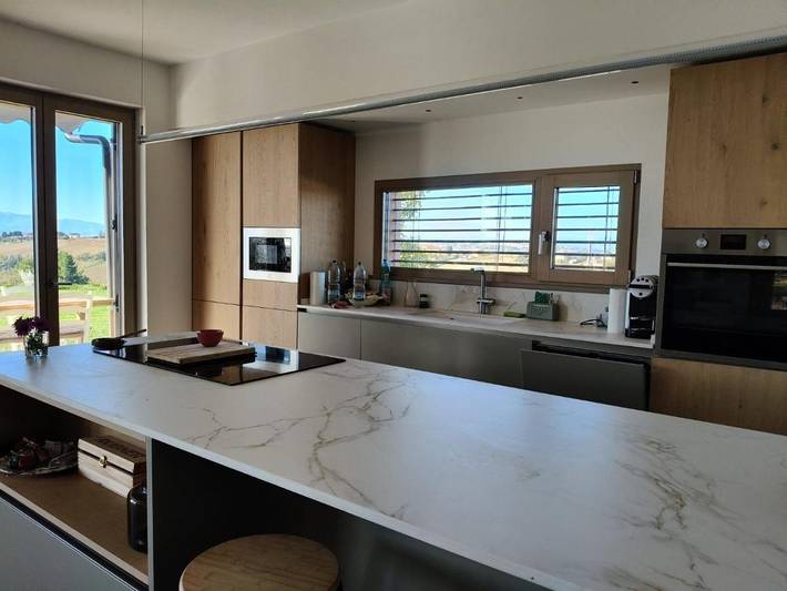 Location de vacances pour 8 personnes, avec jardin et vue à Morrovalle - 3