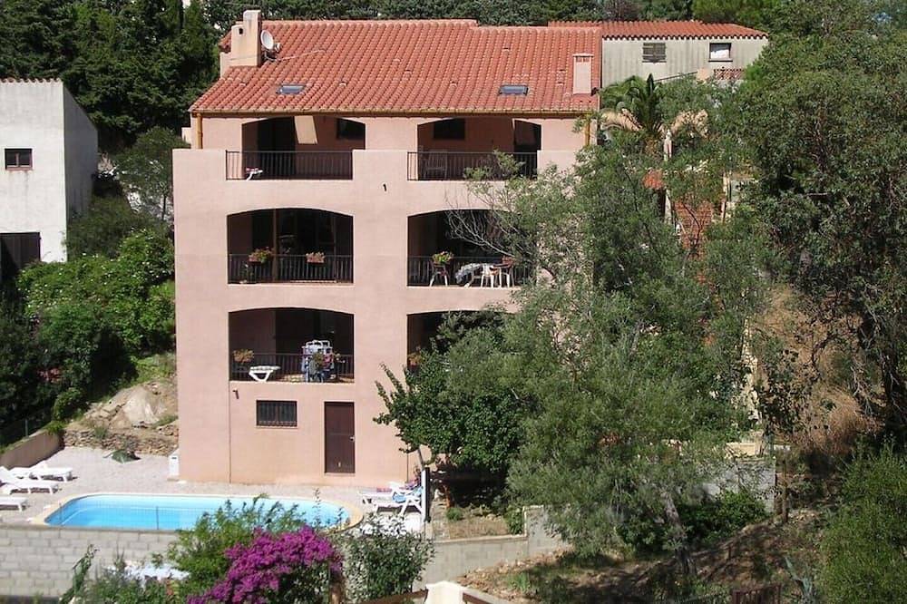 Apartamento T3 en villa 4 caras en Banyuls en el mar Aparcamiento Clos in La Côte Vermeille, Banyuls-sur-Mer