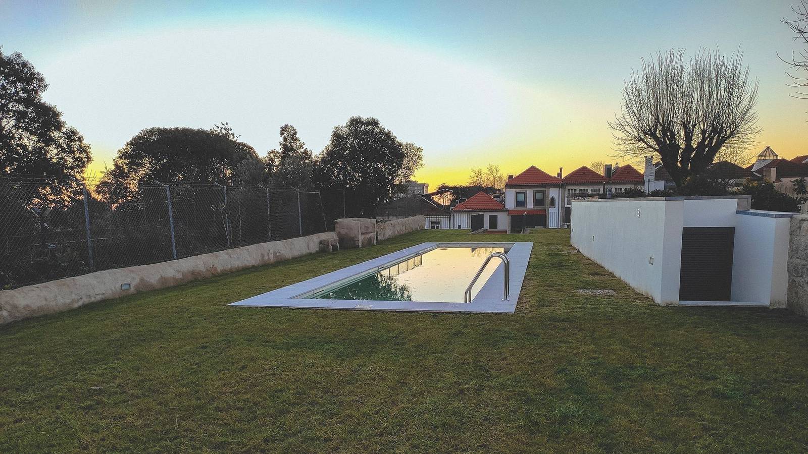 Ganze Wohnung, Ferienwohnung für 2 Personen mit Pool in Porto, Porto Distrikt