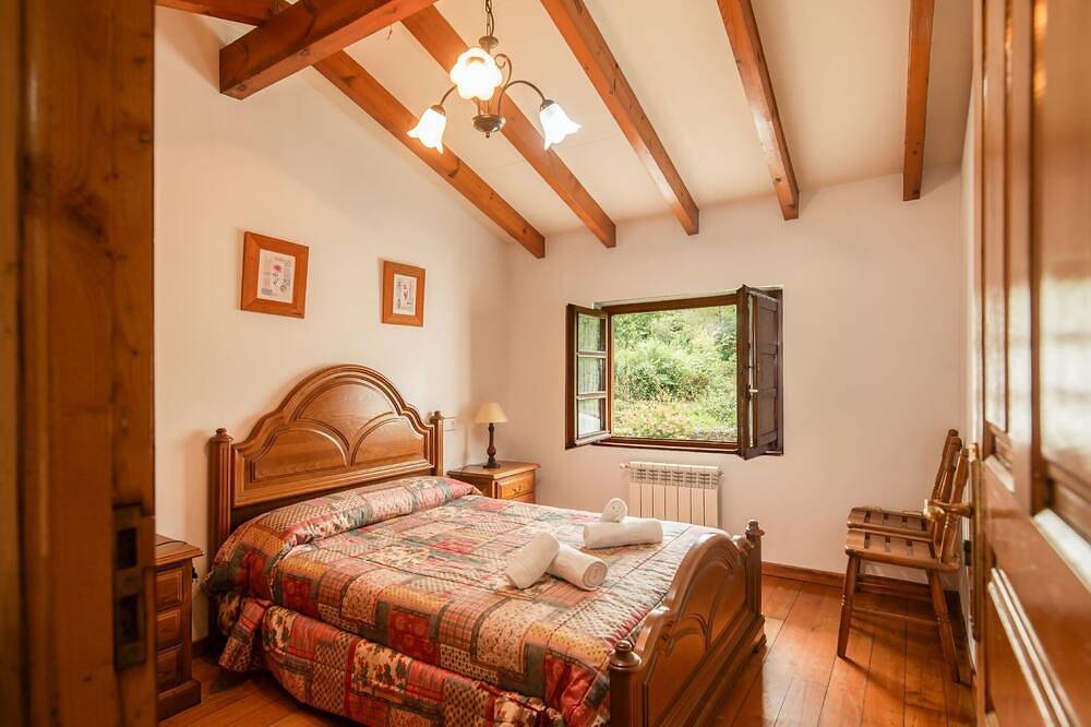 Casa con Jardín y Barbacoa en Llanes – Molinin in Llanes, Costa Verde