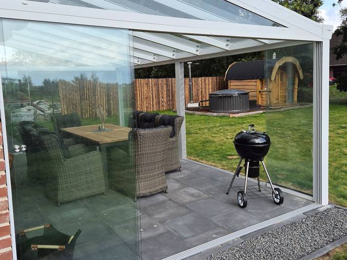 Ferienpark für 8 Personen, mit Garten und Sauna sowie Pool, mit Haustier am Jadebusen - 2