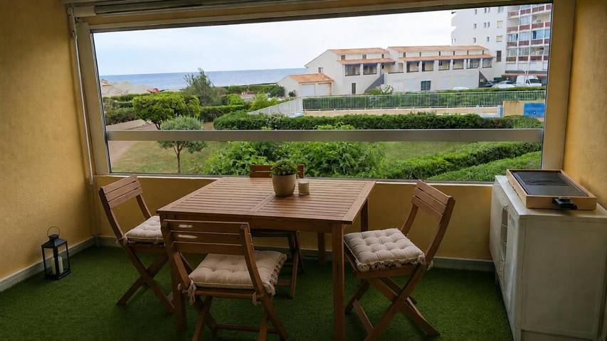 Gîte pour 4 personnes, avec piscine ainsi que balcon et vue dans Port Saint Ange - 3