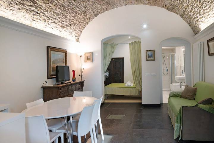 Appartamento intero, Appartamento 'Primo Mare, Borgo Dei Pescatori' con Wi-Fi in Marina delle Reti, Cervo (Liguria)