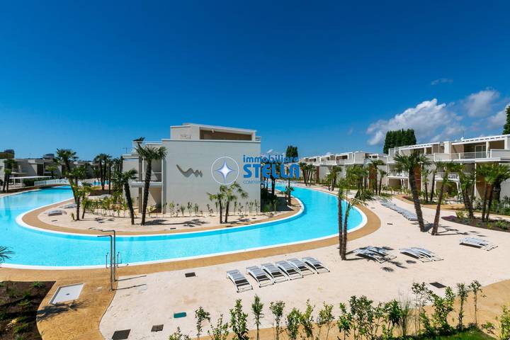 Ferienwohnung für 5 Personen, mit Pool und Ausblick