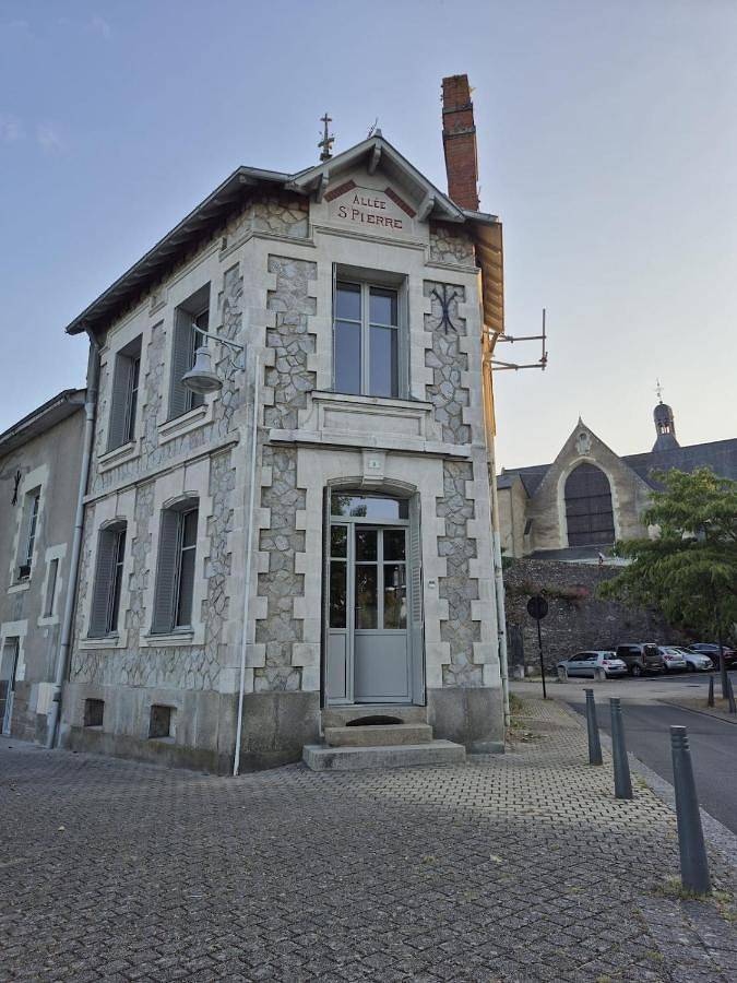 Two-Bedroom House in Ancenis, Vallée de la Loire