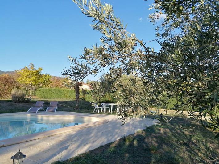 Maison de vacances pour 4 personnes, avec Terrasse et Jardin ainsi que Piscine et Vue