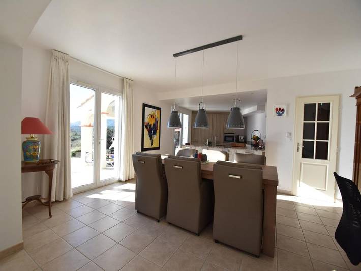 Location de vacances pour 10 personnes, avec piscine et jardin à Félines-Minervois - 4