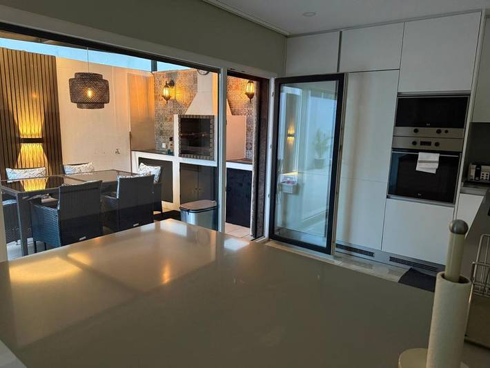 Location de vacances pour 6 personnes, avec vue et jardin dans Fernão Ferro - 3