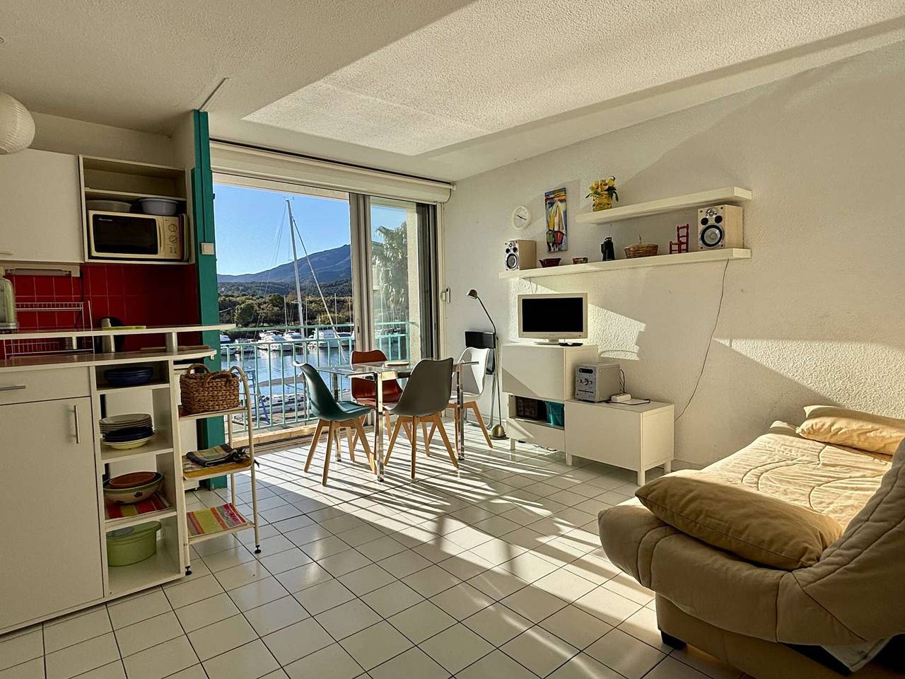 Appartement entier, Appart 2 pièces, climatisé, 150m de la mer, garage - Argelès-sur-Mer in Côte Vermeille, Argelès-sur-Mer