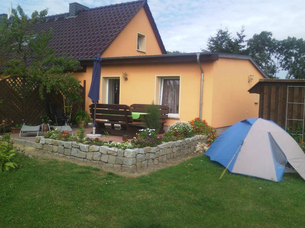 Ganze Ferienwohnung, Appartement in Buchenhain mit Großem Garten in Boitzenburger Land, Barnimerland Region