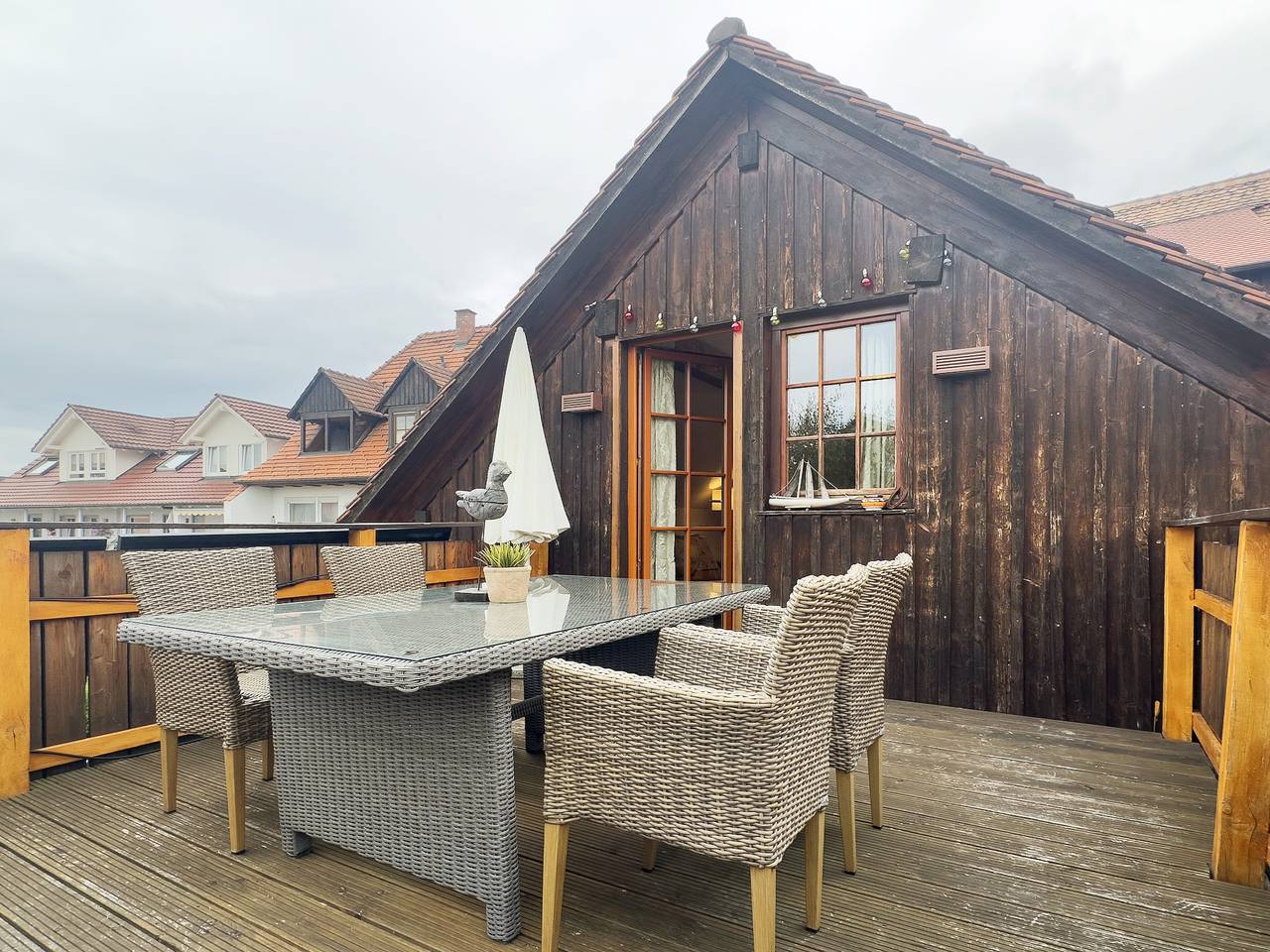 Ganze Wohnung, Suite See Möwe mit Balkon, Wlan und Gemeinschaftsterrasse in Kippenhausen, Immenstaad am Bodensee