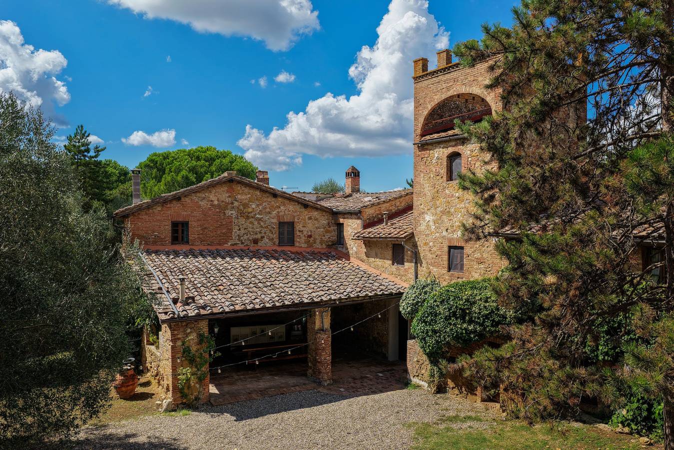 Villa Torre Among the Hills of Siena in Siena, Siena provins