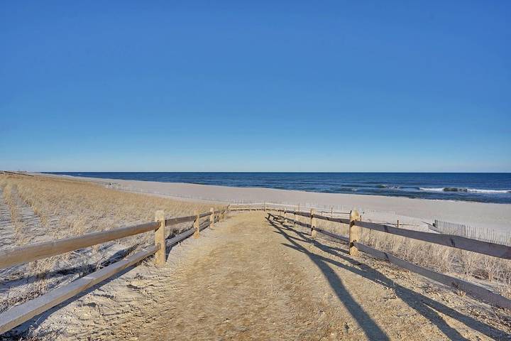 Vacation house for 6 people, with terrace in Jersey Shore