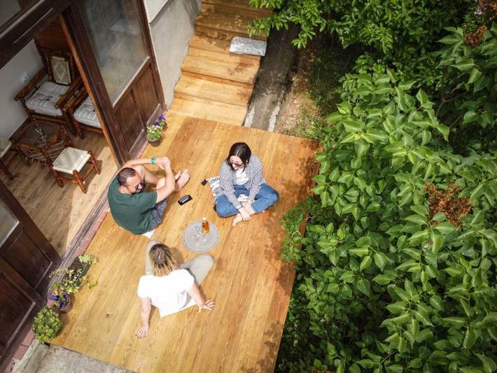 Ferienwohnung für 4 Personen, mit Ausblick und Garten in Zlatibor