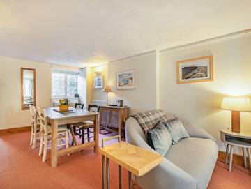 Holiday Rental for 4 People in Lyme Regis, Jurassic Coast, Photo 2