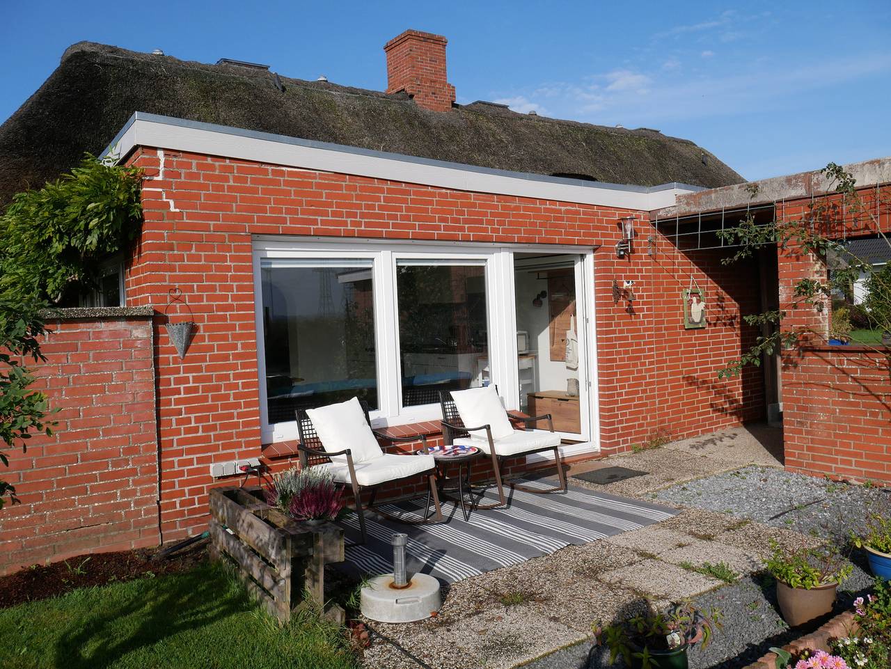 Ganze Wohnung, Apartment 'Ferienwohnung Unter Reet' mit Gemeinschaftsgarten und Wlan in Risum-Lindholm, Nordfriesland