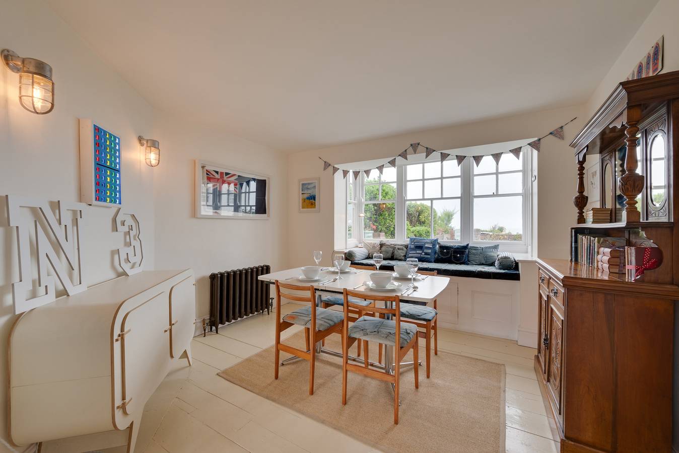 Napier Cottage in Botany Bay, Kent