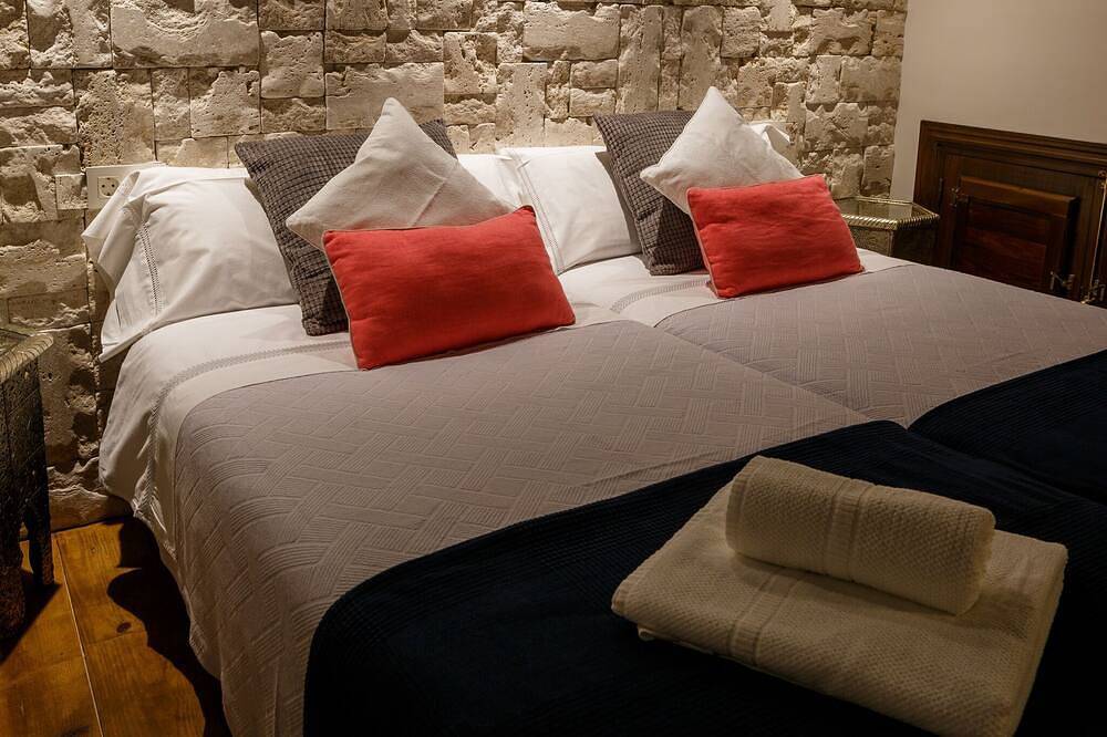 Entire apartment, Meraki Suites Dauro in Granada, Granada Province