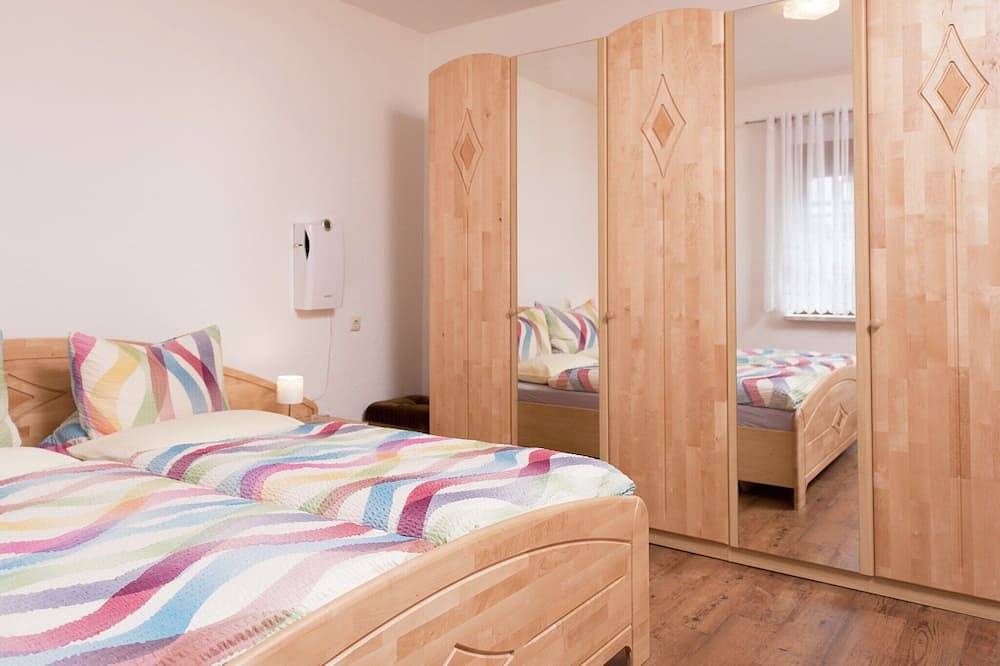 Ganze Wohnung, Gemütliche Skibasis mit Garten in Rittersgrün, Breitenbrunn / Erzgebirge