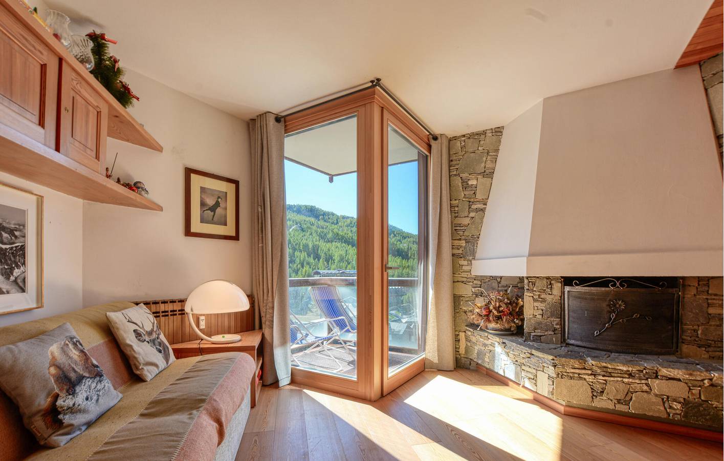 Appartamento intero, Accogliente appartamento ski-in/ski-out con terrazza e garage in Cervinia, Valtournenche