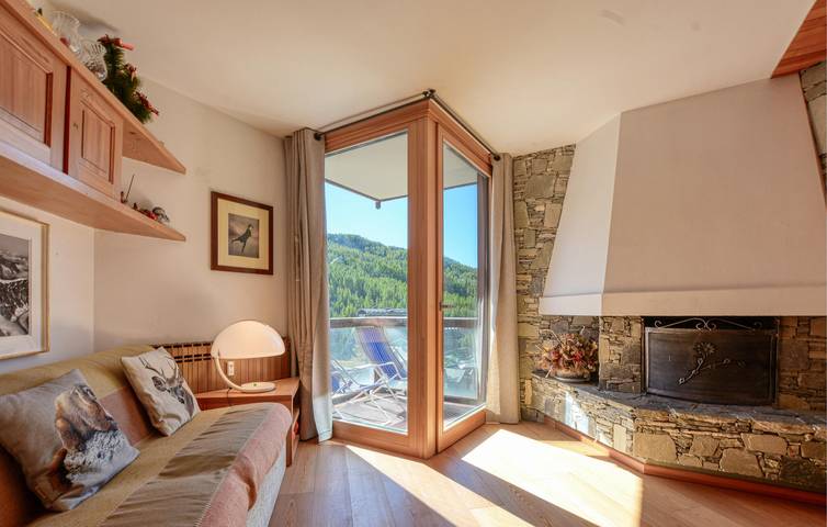 Gîte pour 6 personnes, avec terrasse à Région de Valtournenche - 4