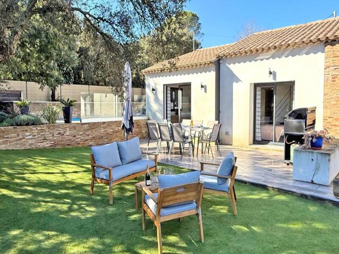 Apartamento entero, Apartamento cerca de Sainte-Maxime con piscina in Plan-de-la-Tour, Region de Draguignan