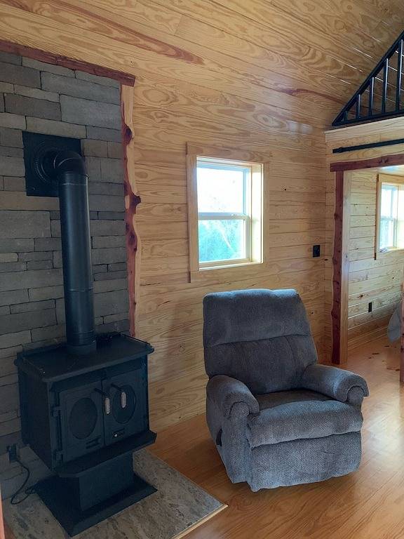 Cabin on Queens Creek in Camp Lejeune