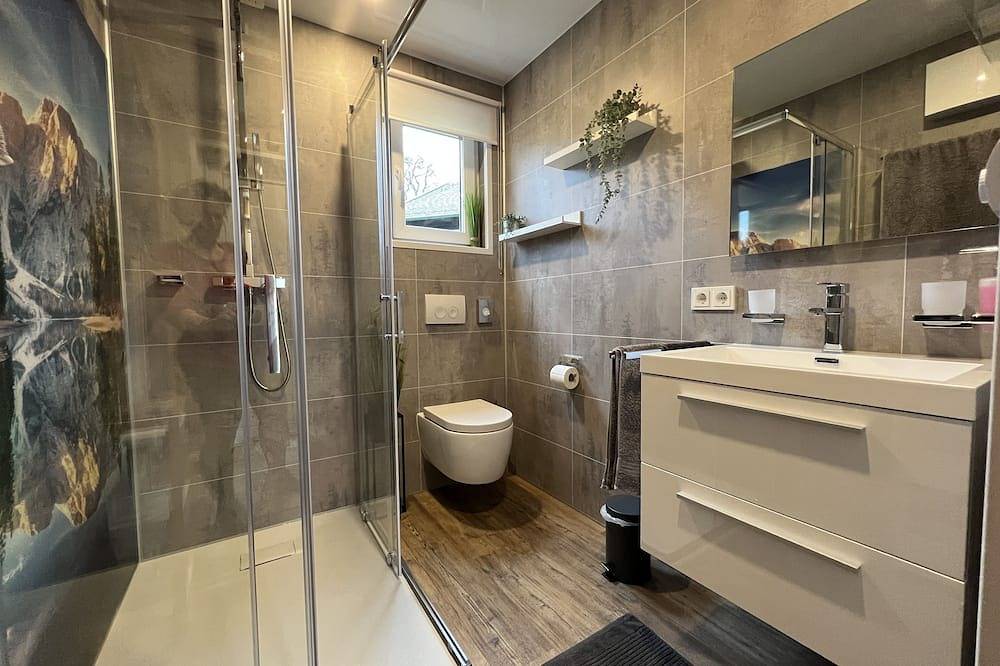 Gemütliches 4 * Ferienhaus mit Whirlpool, Fitness, Infrarotsauna, ebike, Alpakas in Braunfels, Lahn-Dill-Kreis