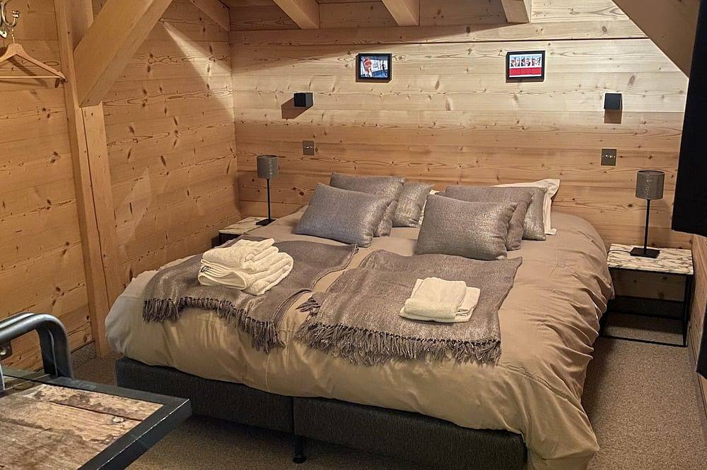 Schöne neue Chalet für 10 Personen mit Jacuzzi und Sauna in Notre-Dame-de-Bellecombe, Albertville und Umgebung