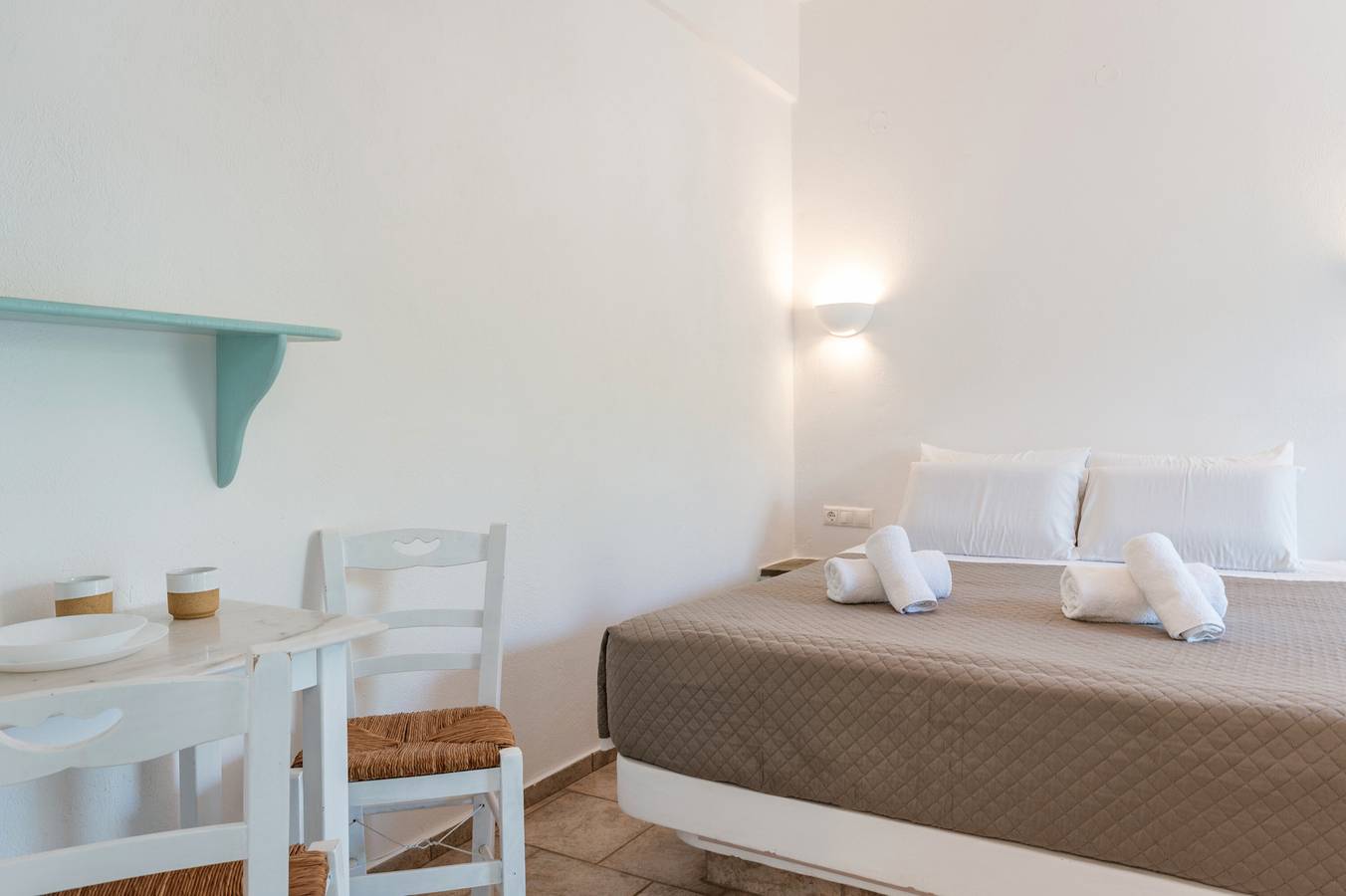 Hel enrumslägenhet, Studio för 2 Personer med balkong in Platis Gialos Sifnos, Kykladerna