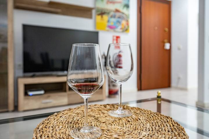 Apartamento inteiro, Apartamento 'Acogedor En El Centro' com Wi-Fi in Distrito Centro (Gijón), Gijón