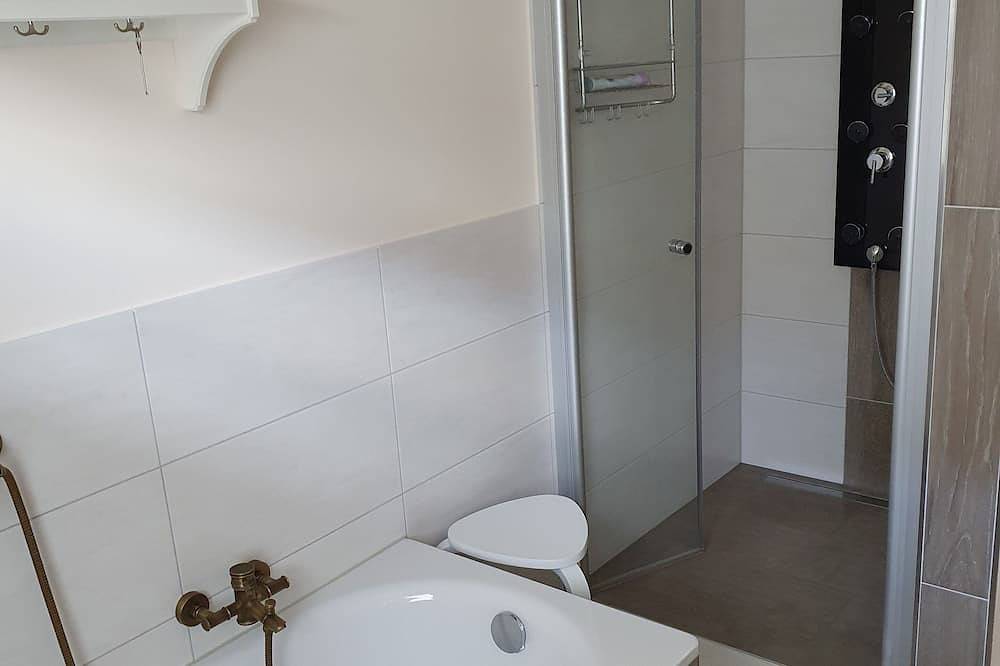 Urlaub nahe Oldenburg und Nord See, Garten, Kinder, Beachclub, Wasserski, Golf in Rastede, Ammerland