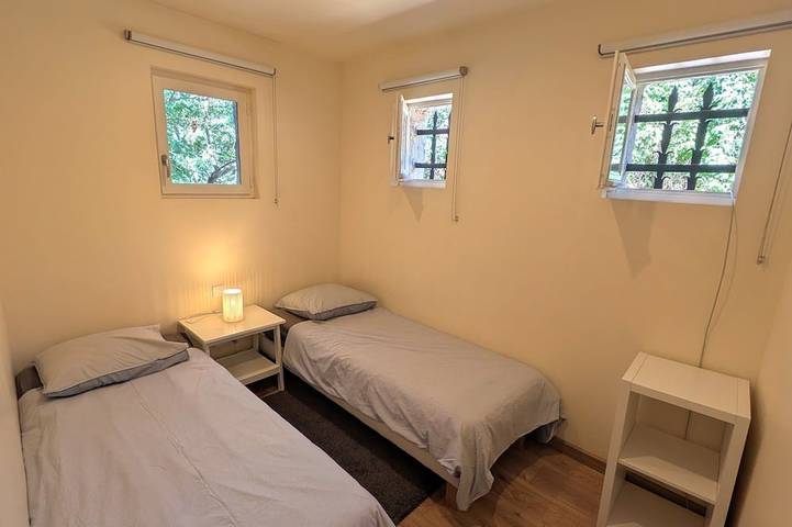 Ganze Wohnung, 100%ruhig in Uzès! Pool 12X7, 60m² Wng+Terrasse, WLan, 2 Schlafz., 5000qm Garten in Uzès, Nimes und Umgebung