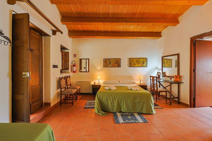 Chambre 'Casa Dello Algozirio' avec terrasse privée in San Marco d'Alunzio, Monti Nebrodi