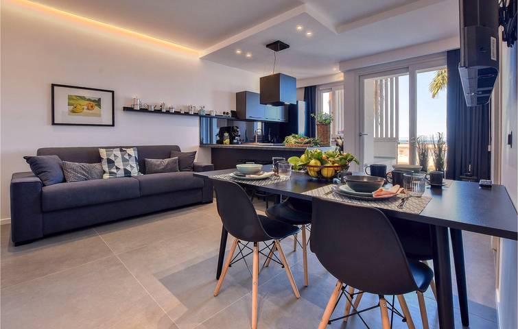 Gîte pour 6 personnes, avec terrasse à Trappeto - 2